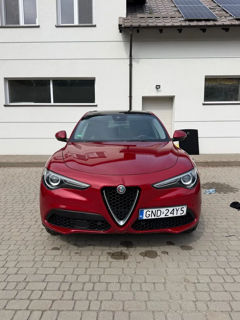 Zdjęcie: 2017 Alfa Romeo Stelvio