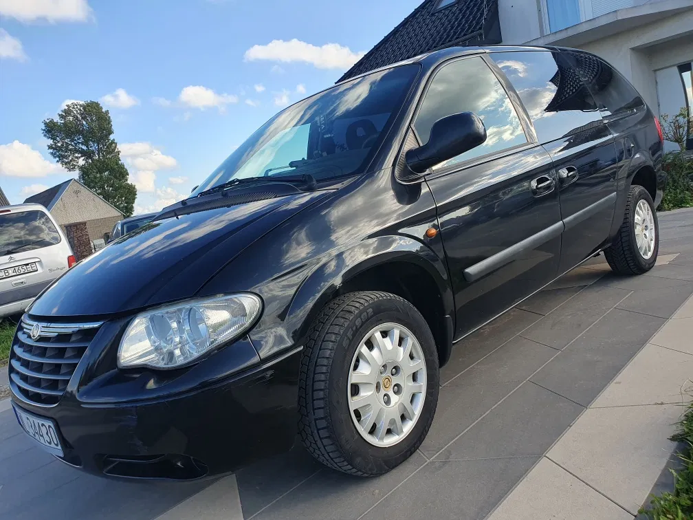 Zdjęcie: 2005 Chrysler Voyager