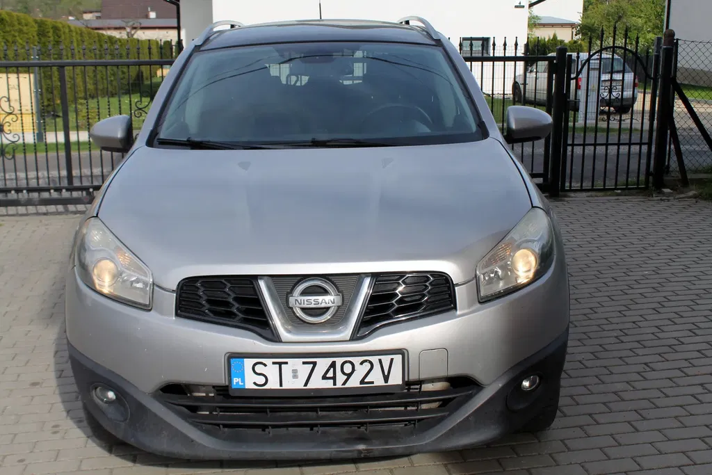 Zdjęcie: 2010 Nissan Qashqai+2