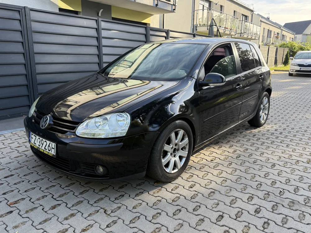 Zdjęcie: 2004 Volkswagen Golf