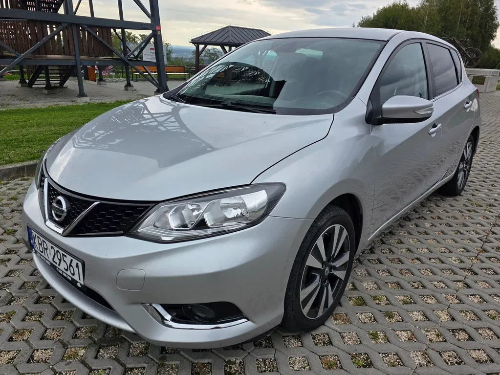 Zdjęcie: 2015 Nissan Pulsar