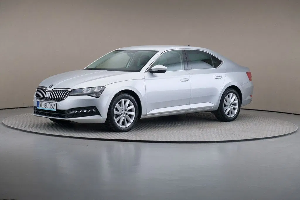 Zdjęcie: 2023 Skoda Superb