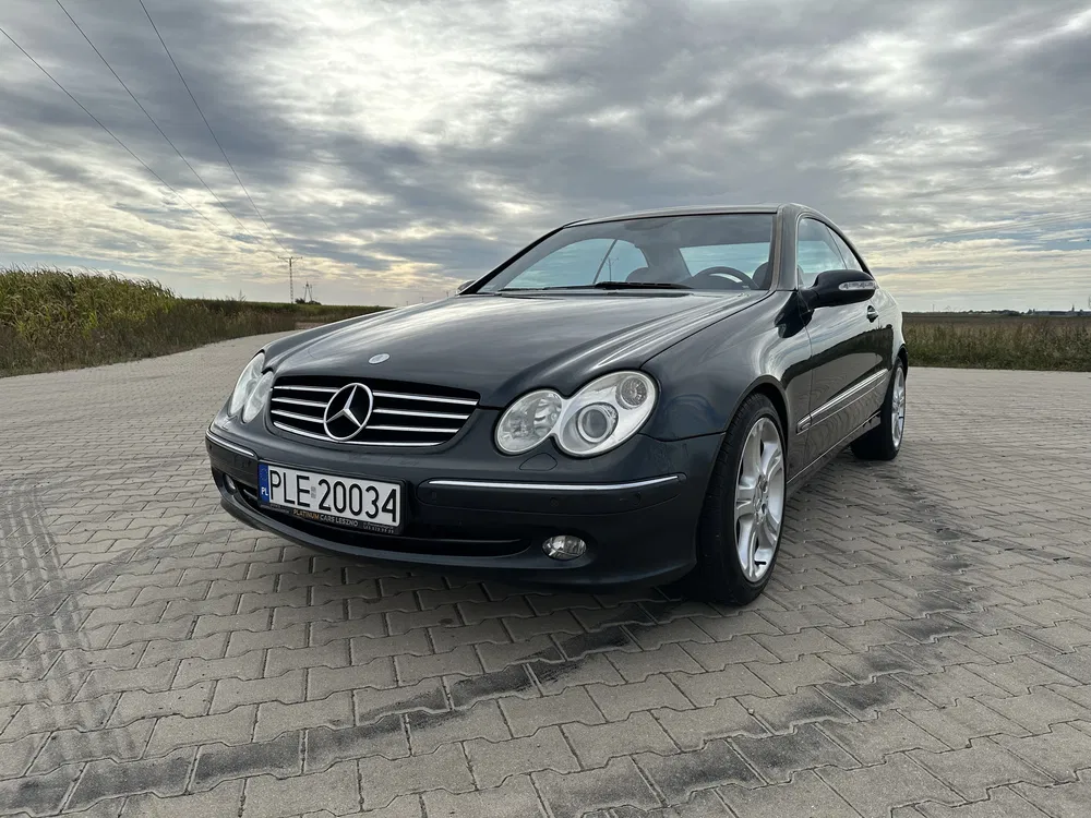 Zdjęcie: 2004 Mercedes-Benz CLK Klasa