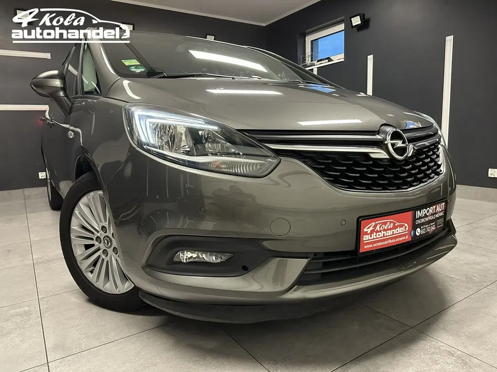 Zdjęcie: 2017 Opel Zafira