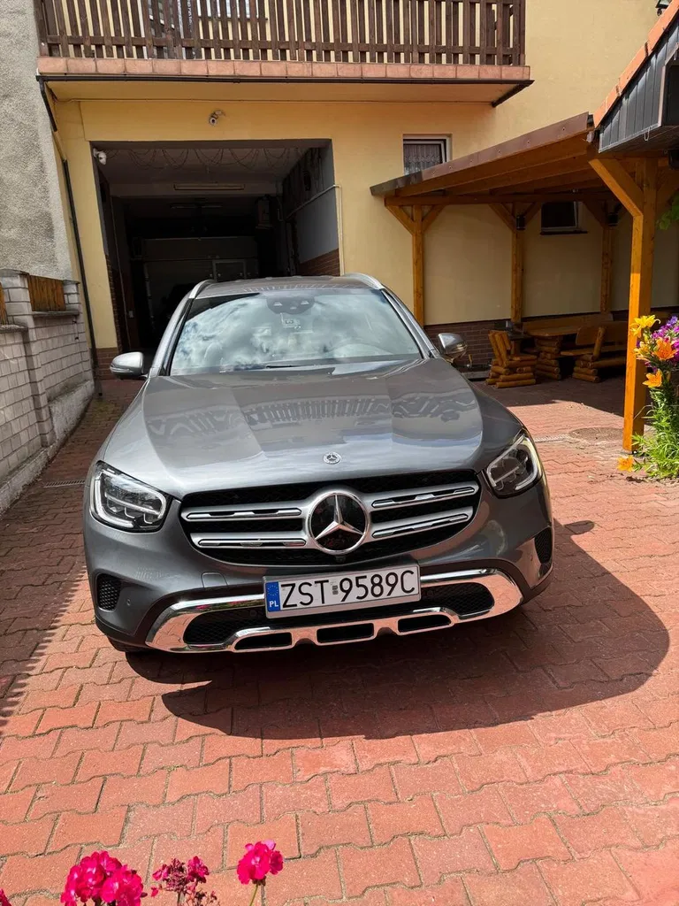 Zdjęcie: 2021 Mercedes-Benz GLC