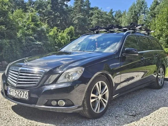 Zdjęcie: 2010 Mercedes-Benz E Klasa