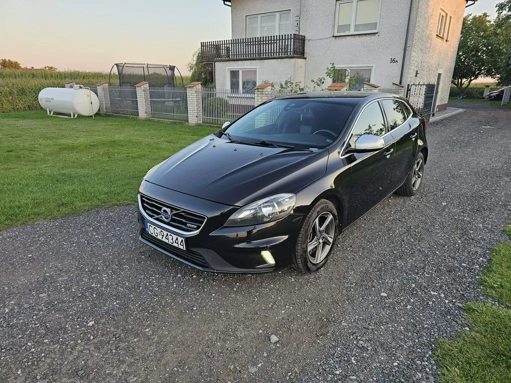 Zdjęcie: 2014 Volvo V40