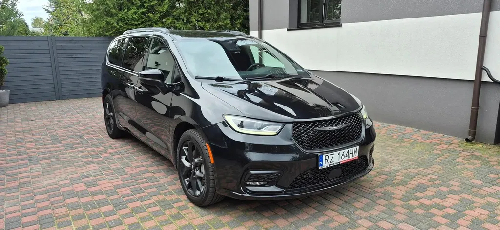 Zdjęcie: 2023 Chrysler Pacifica