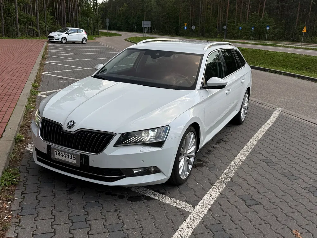 Zdjęcie: 2019 Skoda Superb