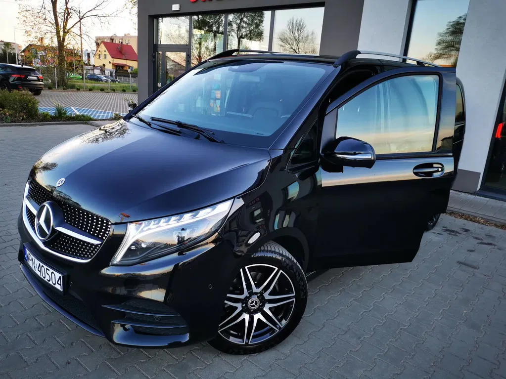 Zdjęcie: 2023 Mercedes-Benz V klasa
