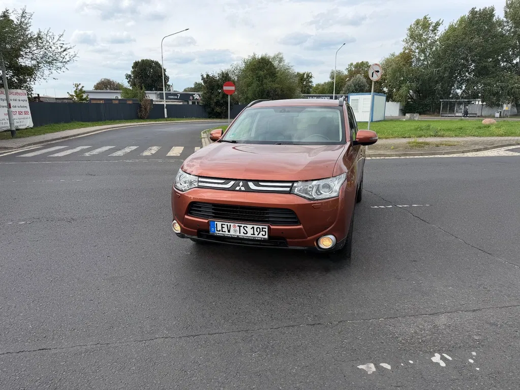 Zdjęcie: 2013 Mitsubishi Outlander
