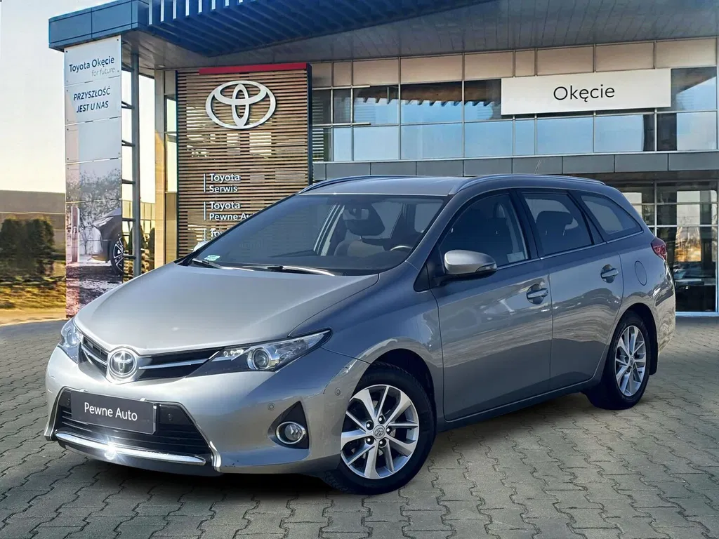 Zdjęcie: 2014 Toyota Auris