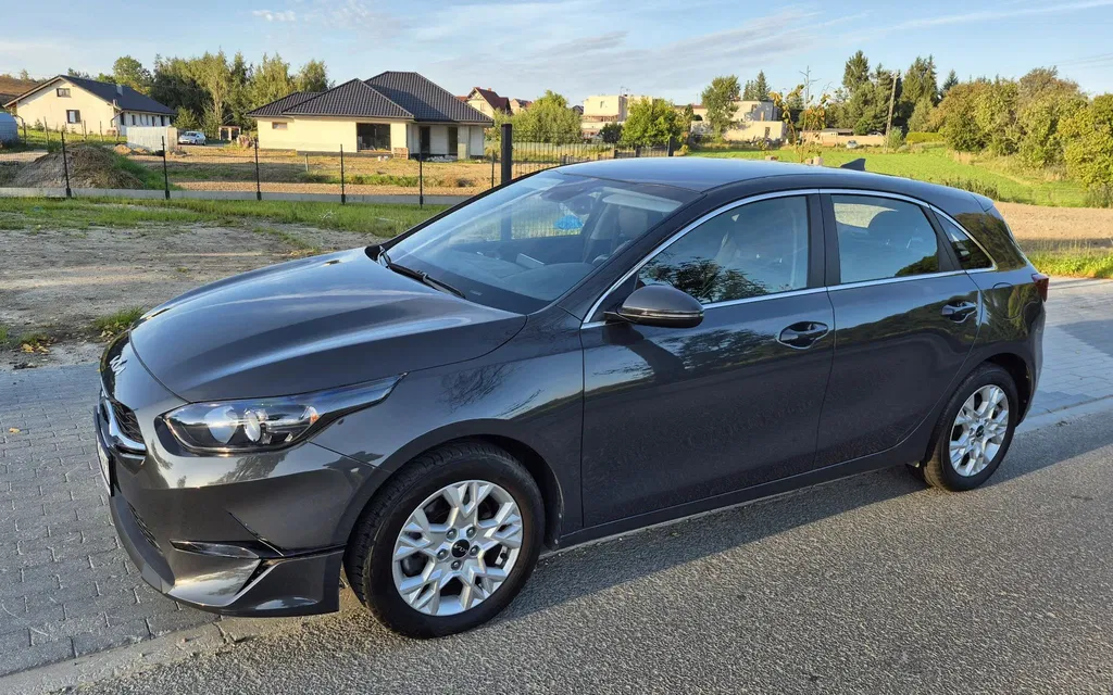 Zdjęcie: 2022 Kia Cee'd