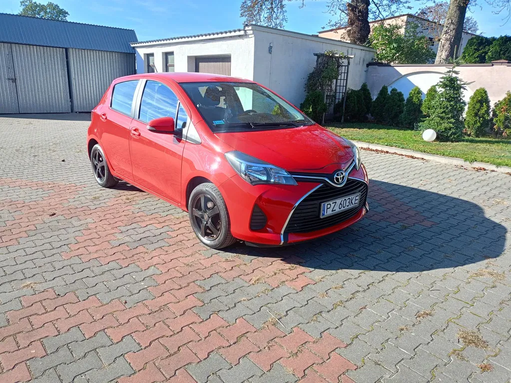 Zdjęcie: 2015 Toyota Yaris