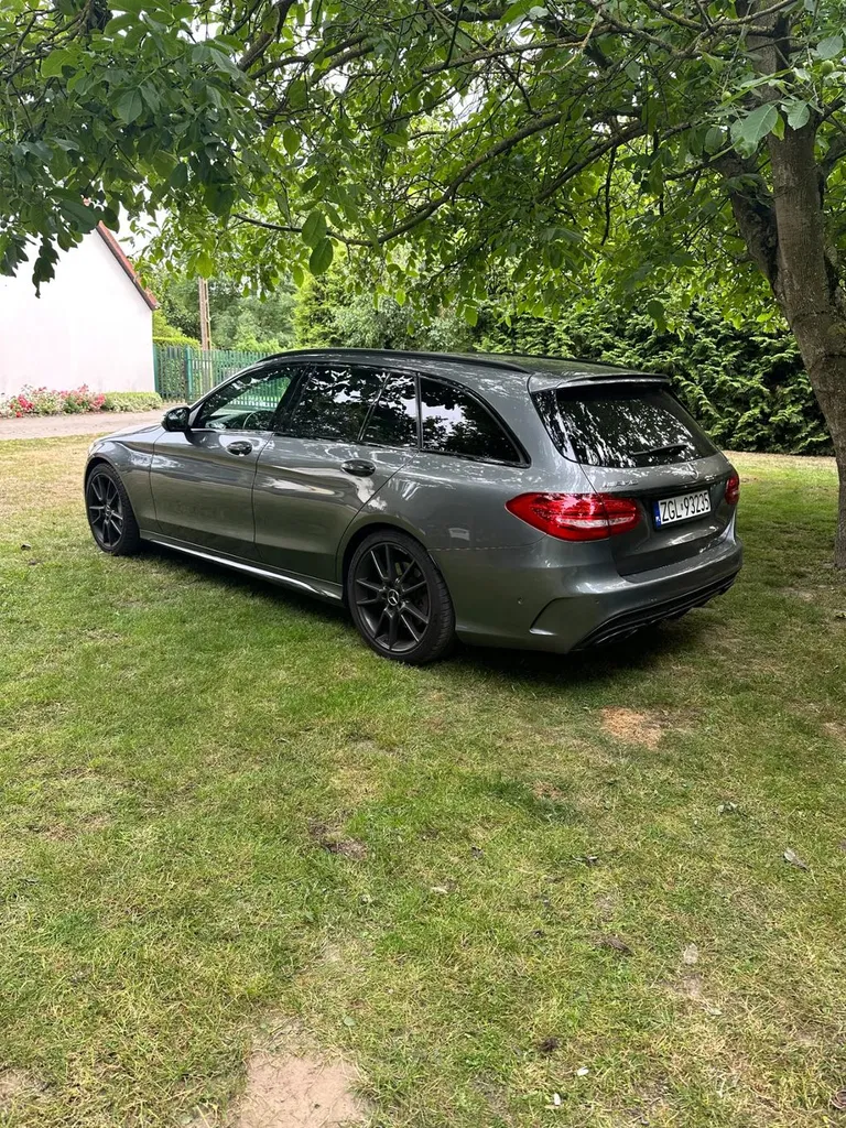 Zdjęcie: 2017 Mercedes-Benz C Klasa