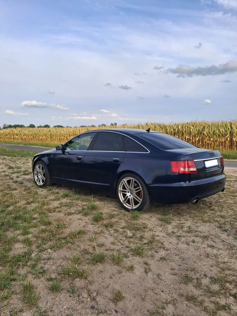 Zdjęcie: 2004 Audi A6 Limousine