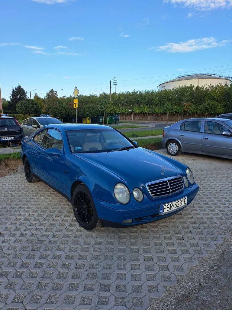Zdjęcie: 1998 Mercedes-Benz CLK Klasa