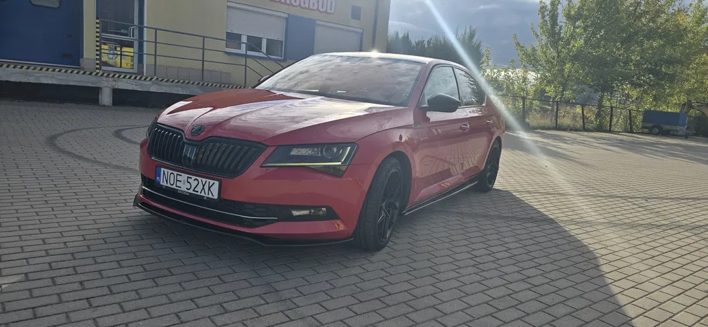 Zdjęcie: 2016 Skoda Superb
