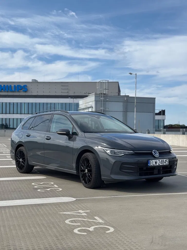 Zdjęcie: 2025 Volkswagen Golf