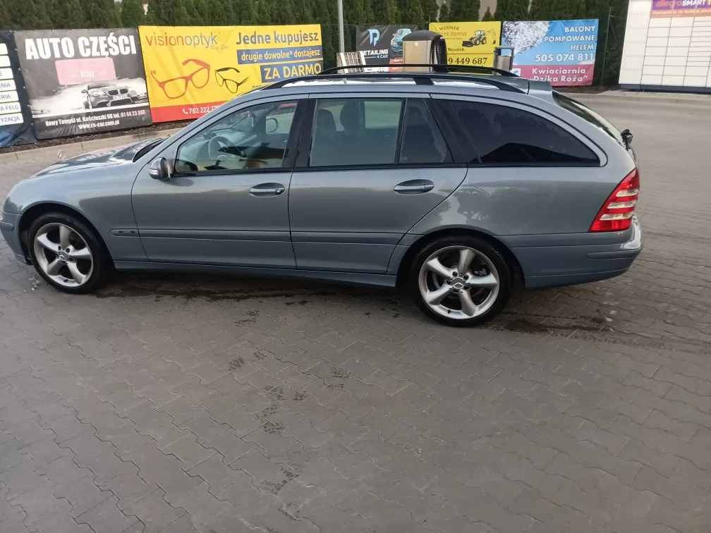 Zdjęcie: 2005 Mercedes-Benz C Klasa