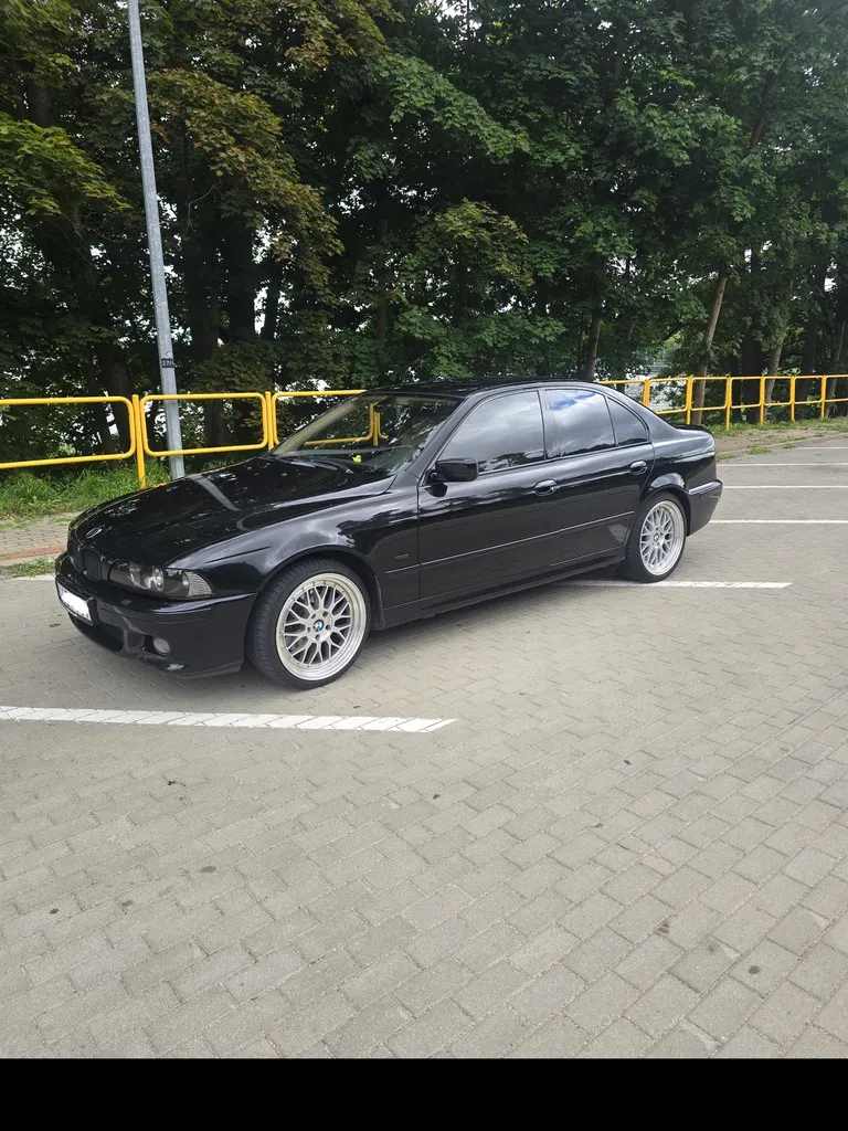 Zdjęcie: 2003 BMW Seria 5