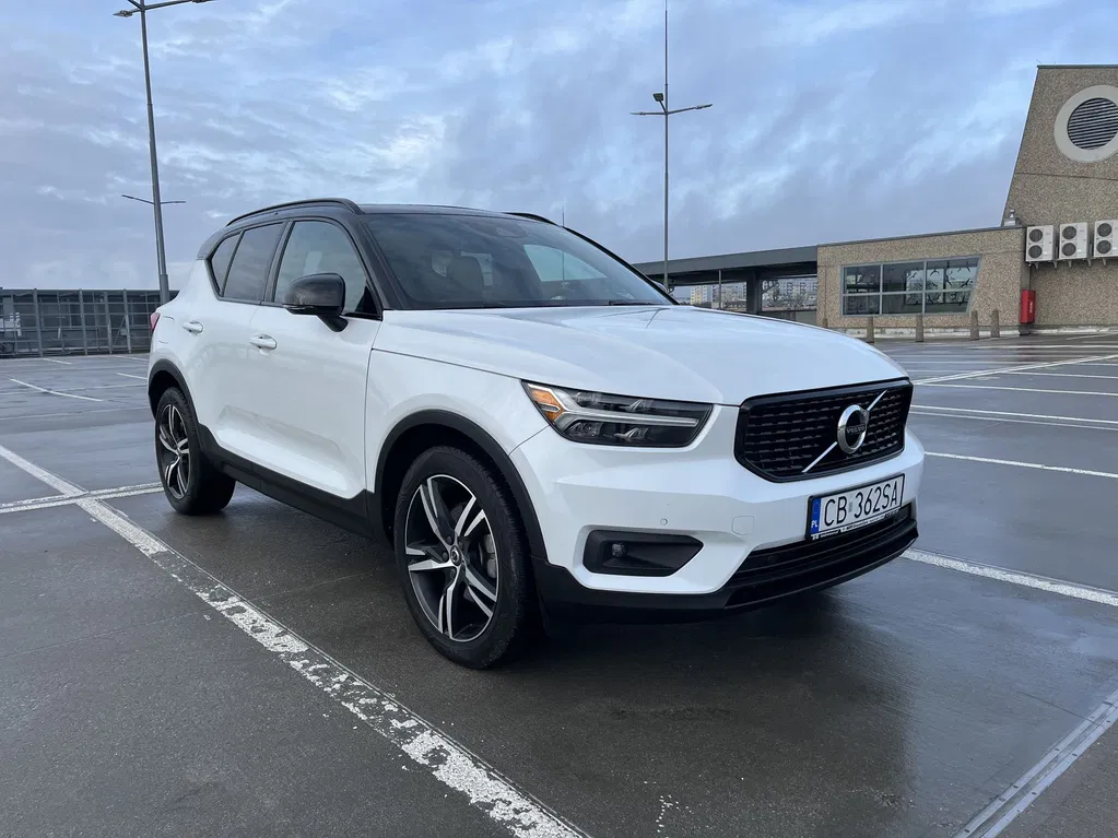 Zdjęcie: 2020 Volvo XC 40