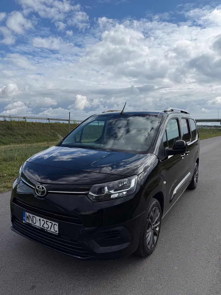 Zdjęcie: 2020 Toyota Proace City Verso