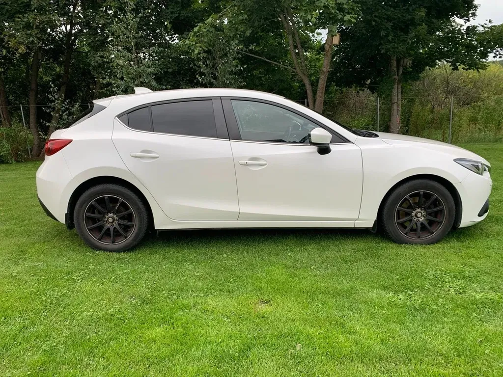 Zdjęcie: 2013 Mazda 3