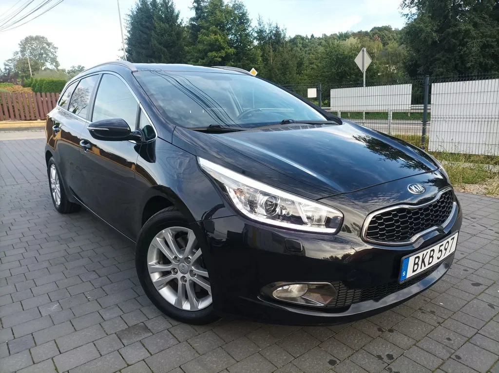 Zdjęcie: 2014 Kia Cee'd