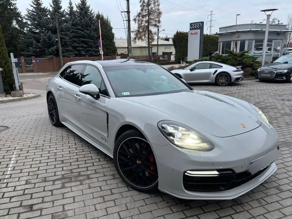 Zdjęcie: 2019 Porsche Panamera