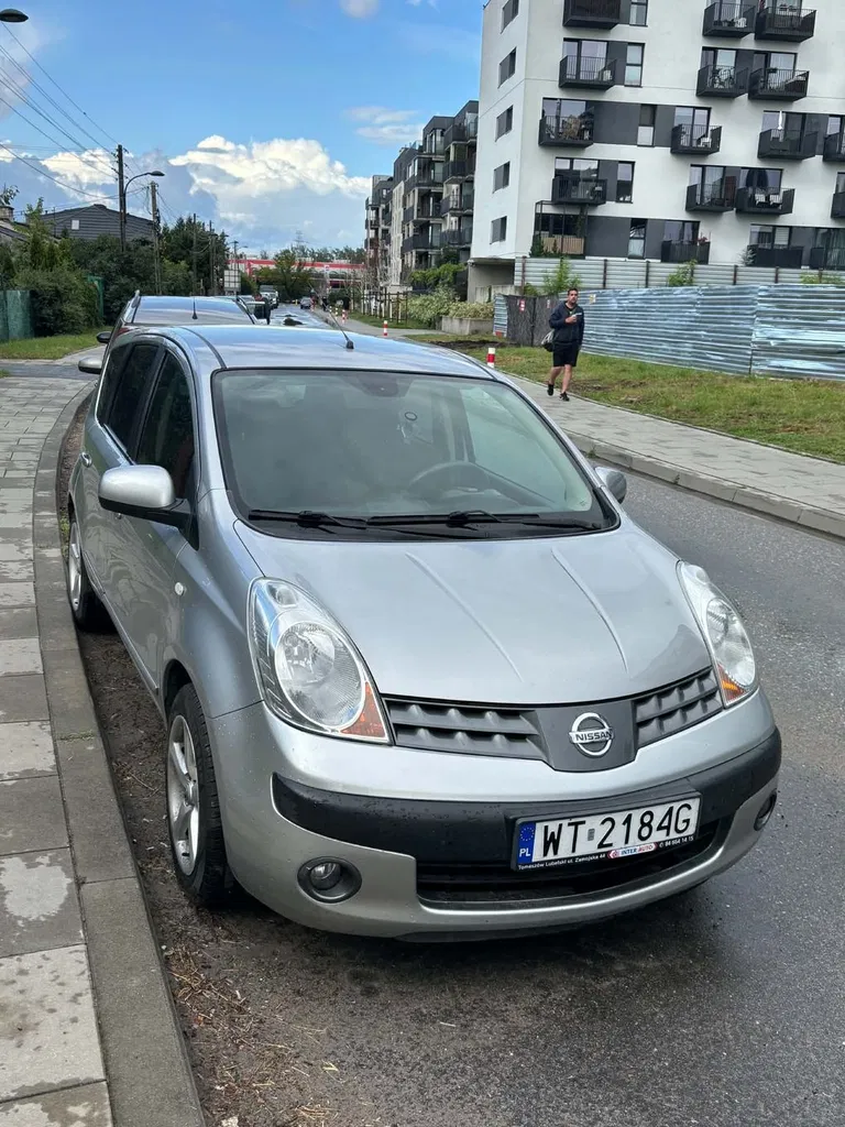 Zdjęcie: 2006 Nissan Note