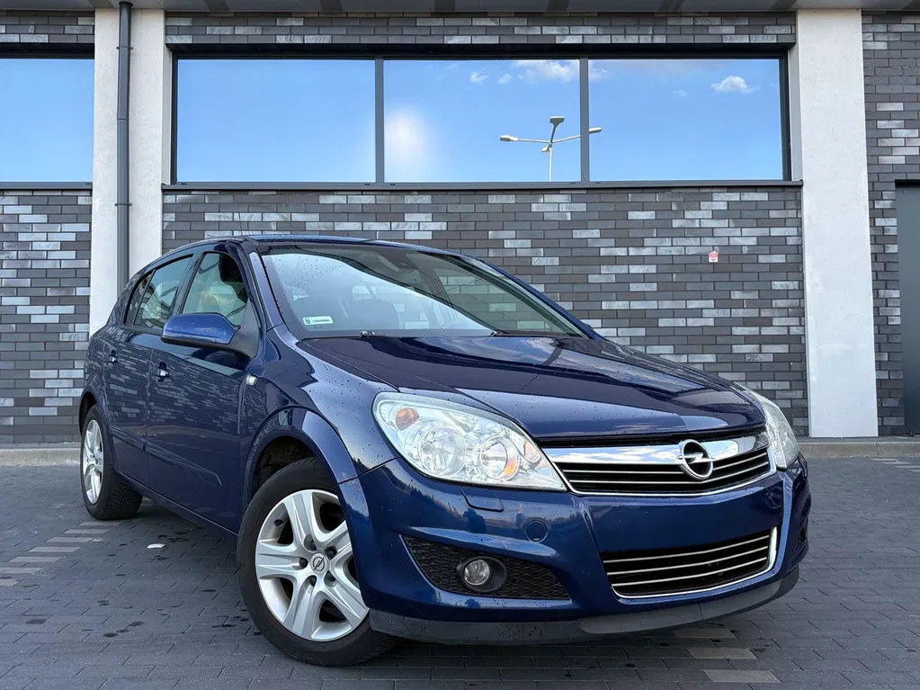 Zdjęcie: 2009 Opel Astra
