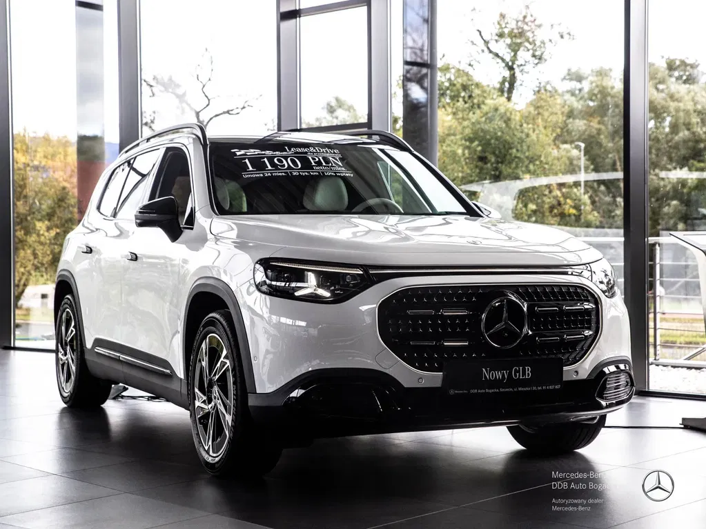 Zdjęcie: 2026 Mercedes-Benz GLB