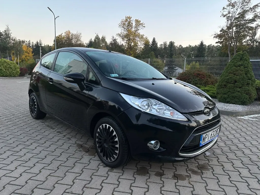 Zdjęcie: 2012 Ford Fiesta