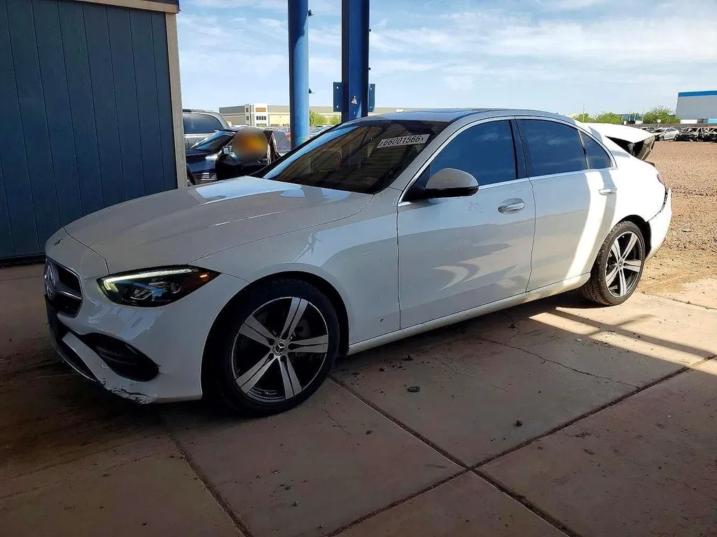 Zdjęcie: 2023 Mercedes-Benz C Klasa