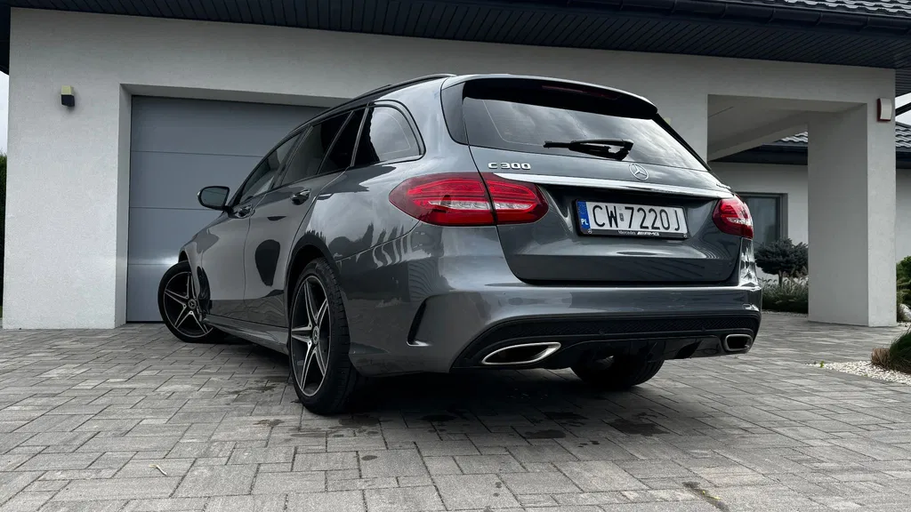 Zdjęcie: 2018 Mercedes-Benz C Klasa