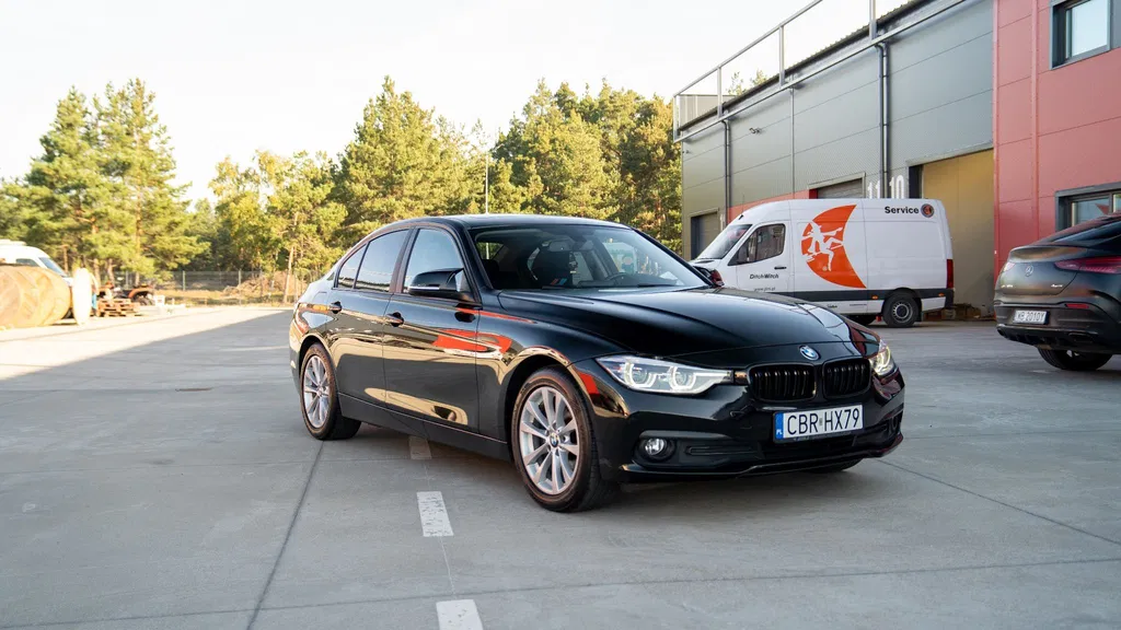 Zdjęcie: 2018 BMW Seria 3