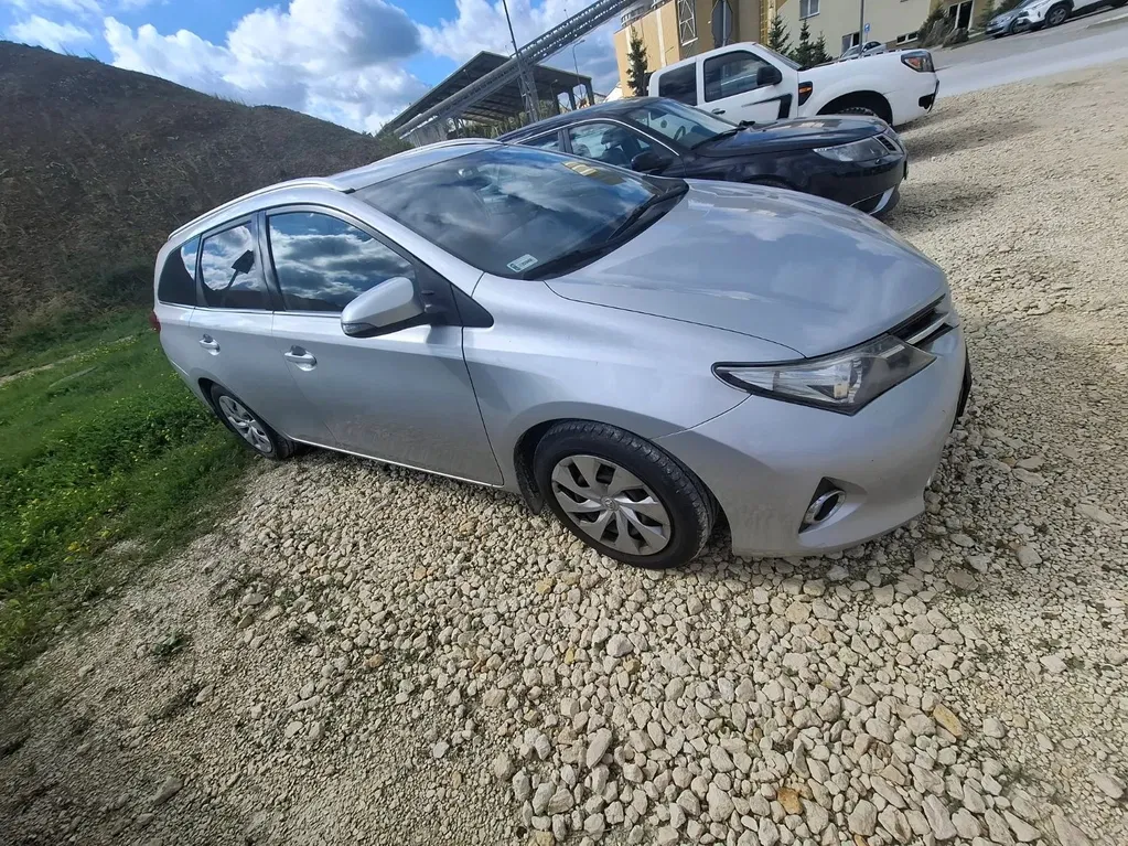 Zdjęcie: 2014 Toyota Auris