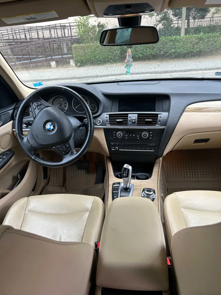 Zdjęcie: 2012 BMW X3