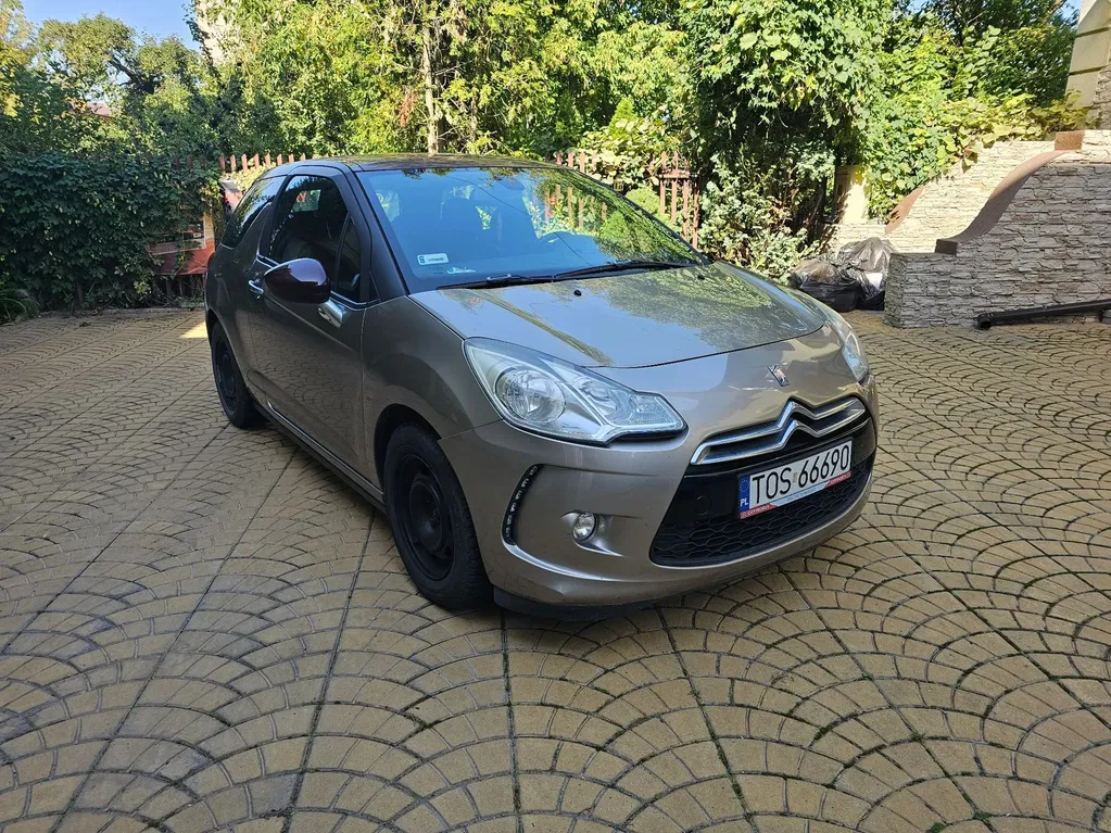 Zdjęcie: 2010 Citroen DS3