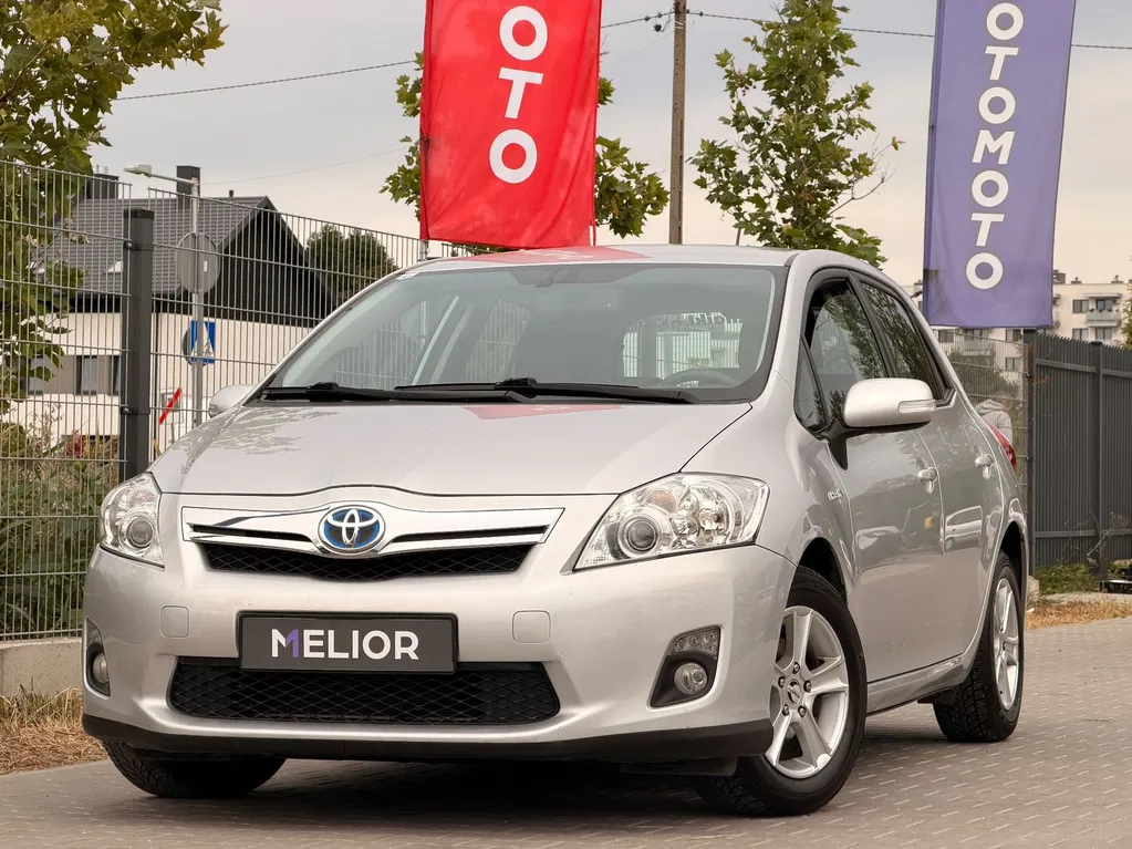 Zdjęcie: 2011 Toyota Auris