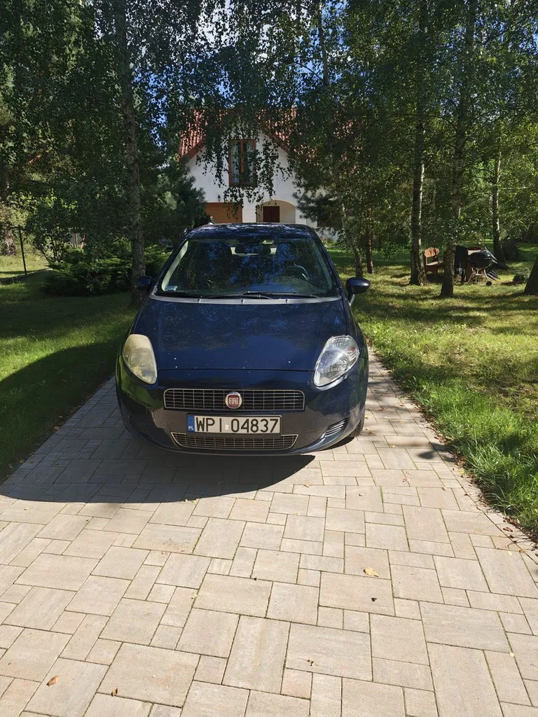 Zdjęcie: 2009 Fiat Grande Punto