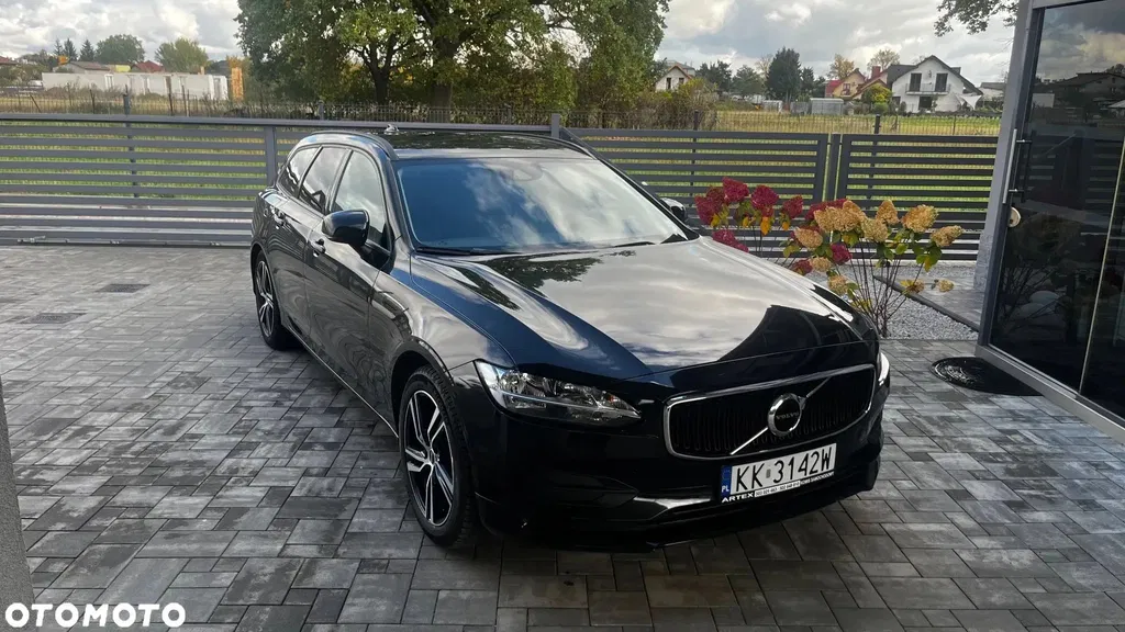 Zdjęcie: 2017 Volvo V90