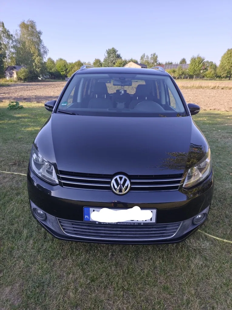 Zdjęcie: 2011 Volkswagen Touran