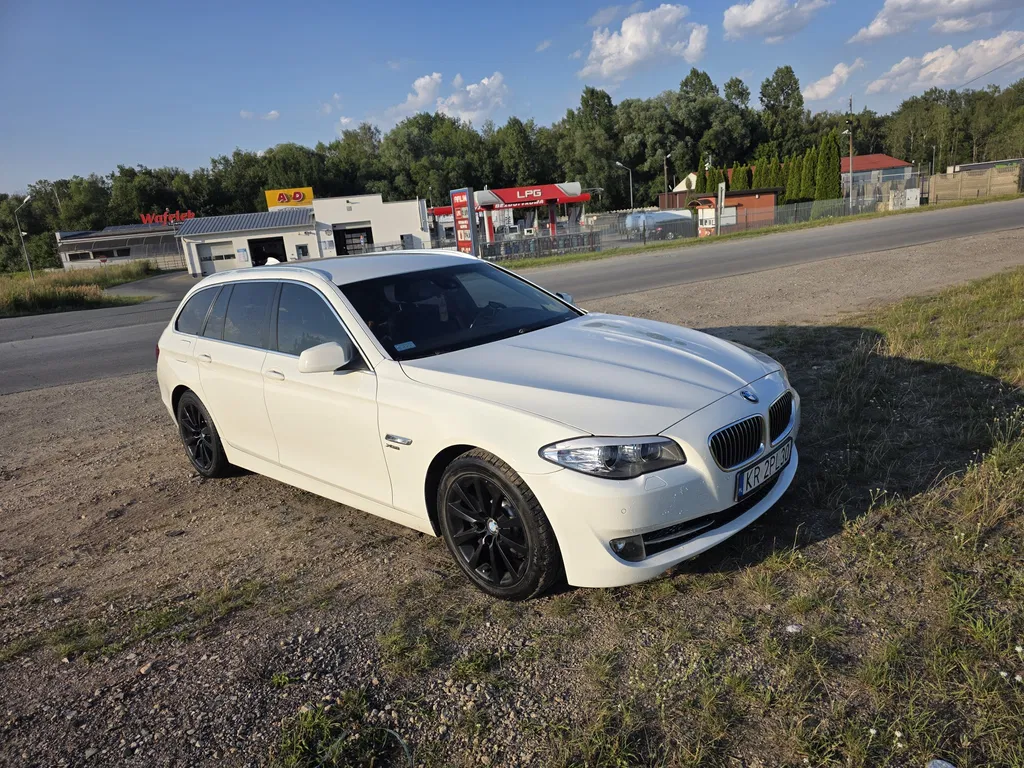 Zdjęcie: 2011 BMW Seria 5