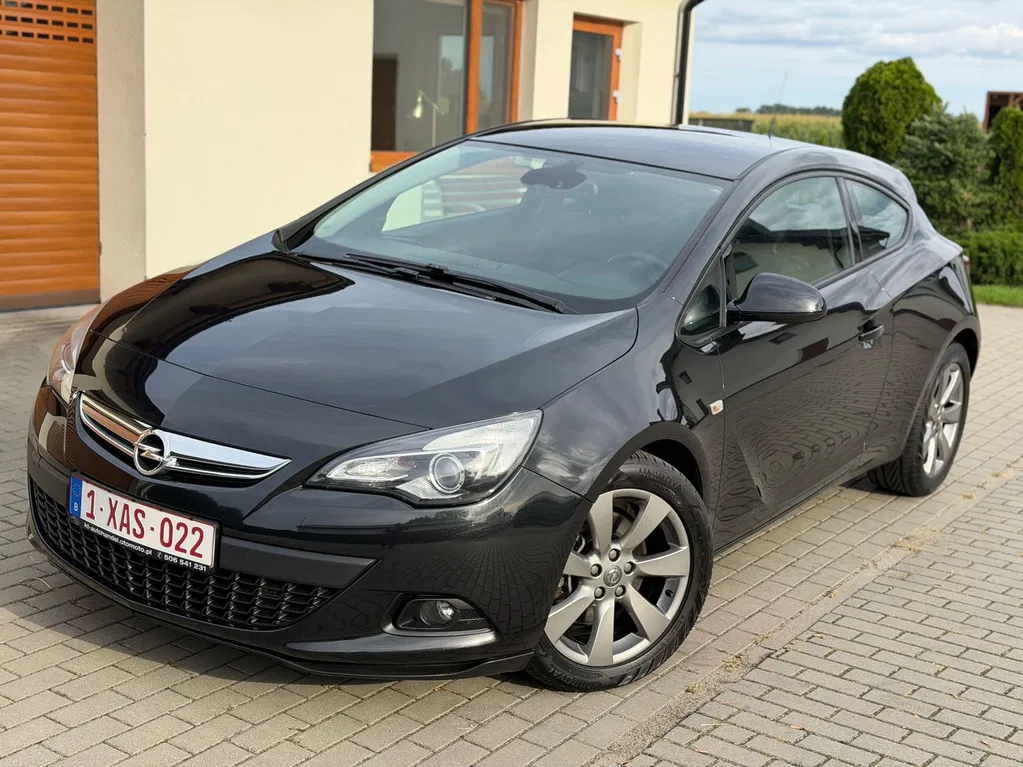 Zdjęcie: 2014 Opel Astra