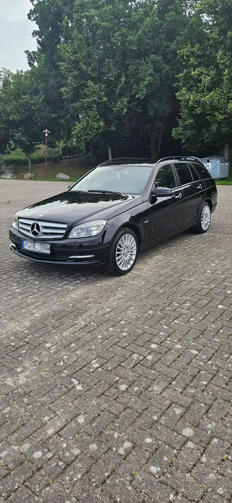 Zdjęcie: 2010 Mercedes-Benz C Klasa