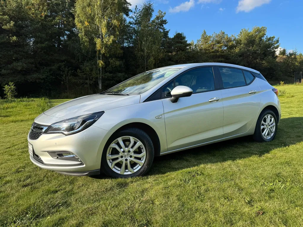 Zdjęcie: 2019 Opel Astra