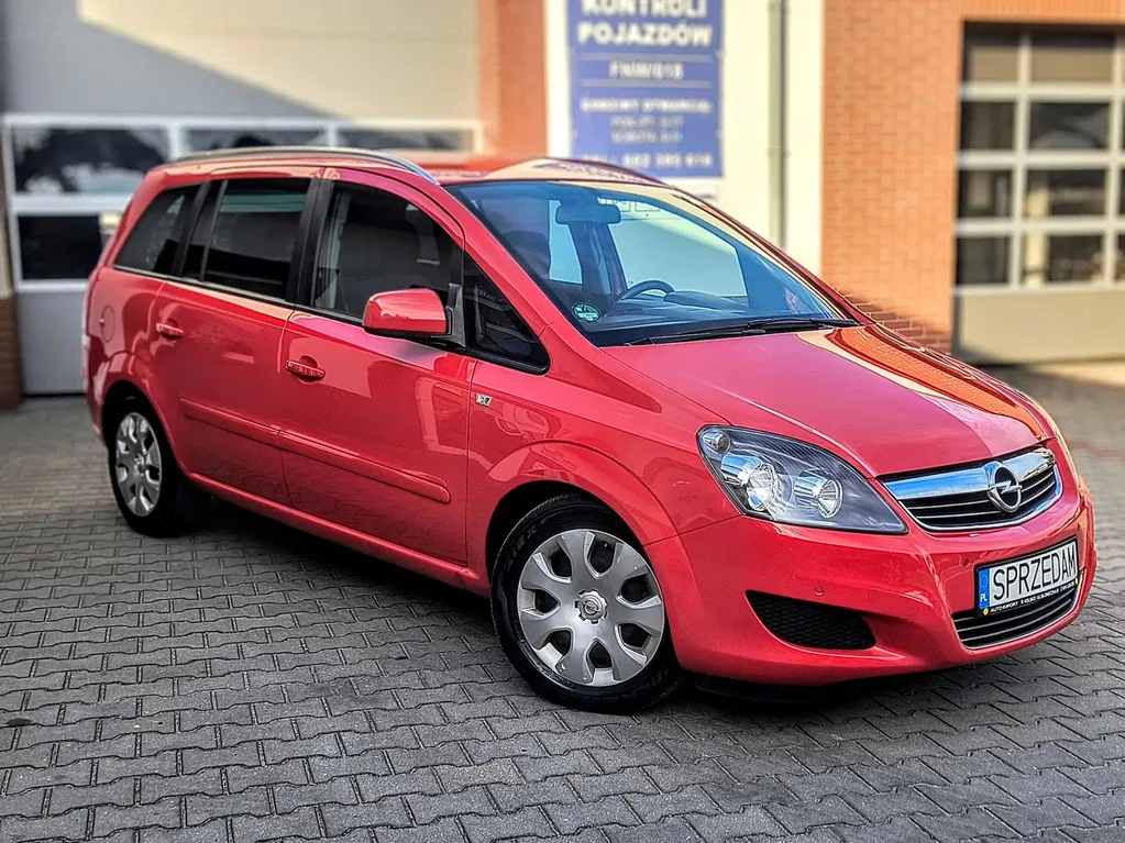 Zdjęcie: 2014 Opel Zafira