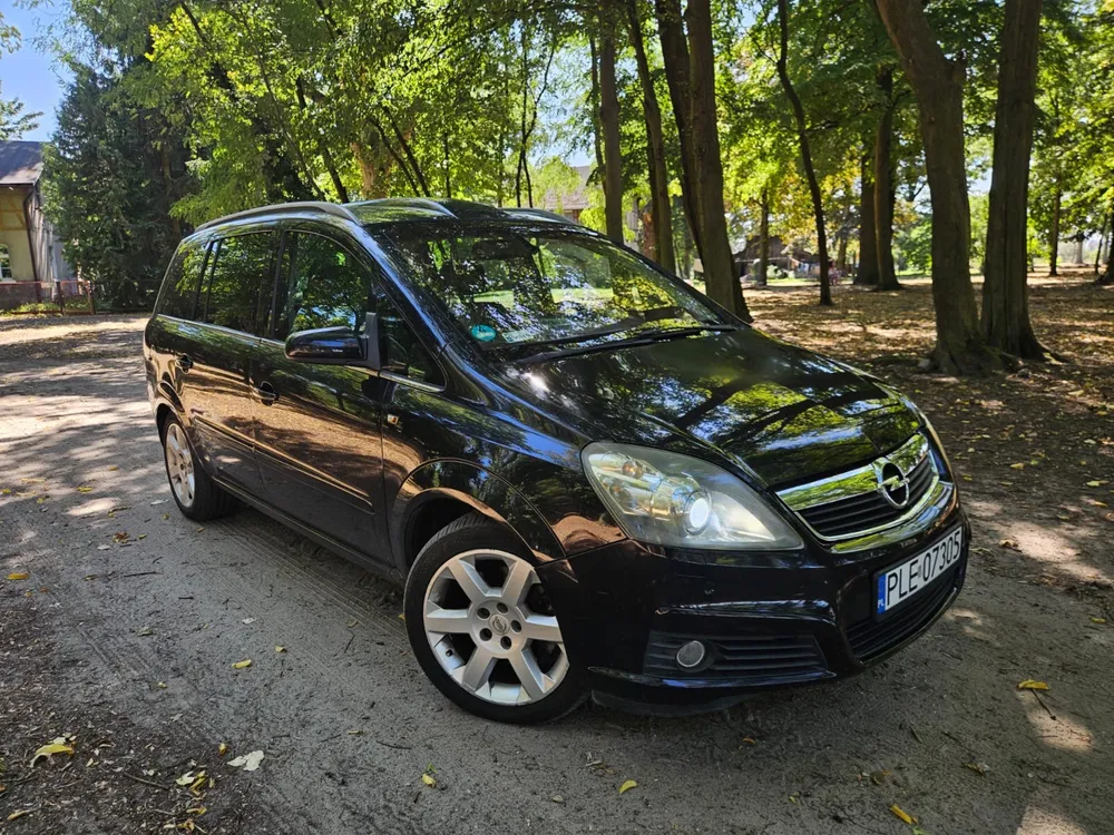 Zdjęcie: 2005 Opel Zafira